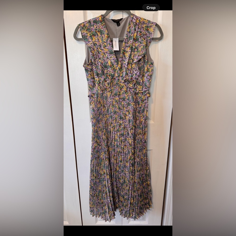 Banana Republic Sleeveless Floral Ruffle Pleated Midi Dress Sz XS Deep VNeck NWT - Picture 3 of 12